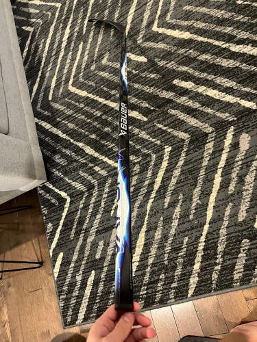 New Bauer FlyLite Right Hand P28 70flex