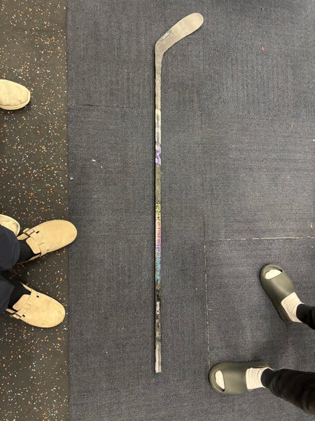 Senior CCM Ribcor Trigger 9 Pro Right Handed Hockey Stick P28 70 Flex (New)