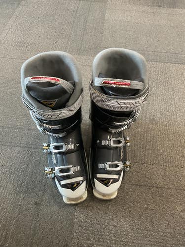 Used Nordica SPORT MACHINE 65 Womens DH Ski Boot Black 260 MP - M08 - W09 11614-S000225552