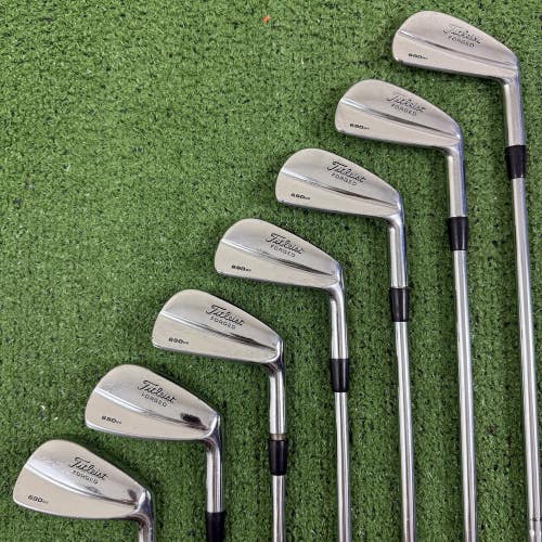 Titleist 690 MB Iron Set 3-9 True Temper Dynamic Gold S300 Stiff -1/2 Short