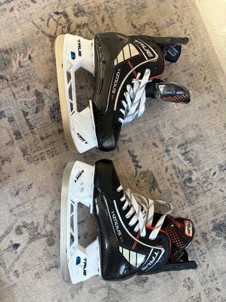 2023 True HZRDUS 9X Hockey Skates Regular Width 7.5 (Used)