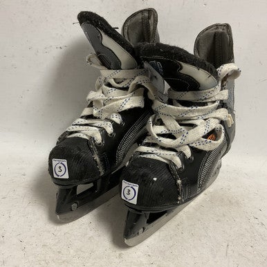 Used CCM EDGE 4.5 Junior Hockey Skate Junior 03 11855-S000194858