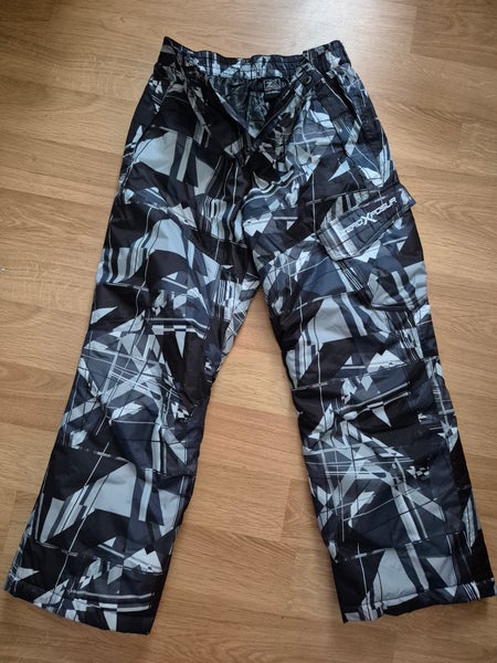 Black Unisex Youth Large Ski Pants (Used)