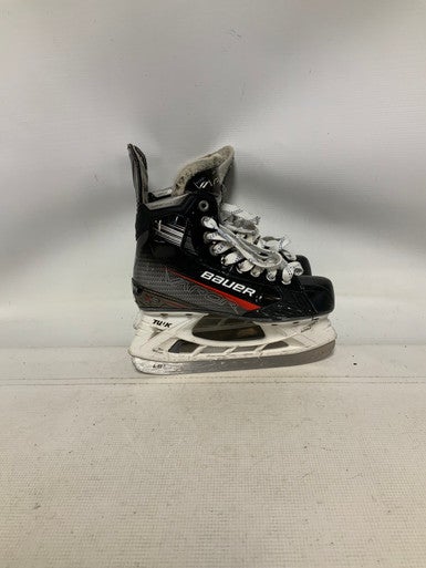 Used Bauer VAPOR X3 Junior Hockey Skate Junior 04.5 11823-S000036008
