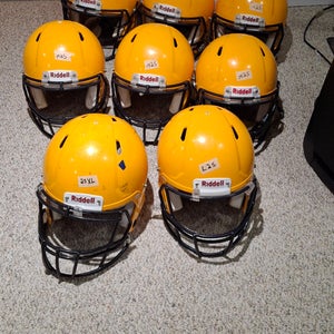 Bundle of 8 yellow speeds