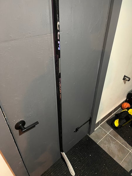 Senior CCM Ribcor Trigger 7 Pro Left Hand Hockey Stick P29 70 Flex (Used)