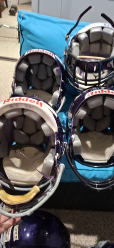 Bundle 5 purple helmets