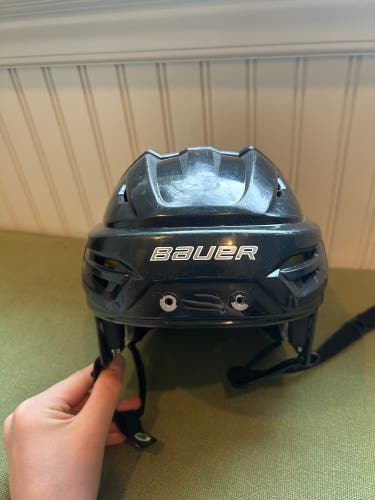 Medium Bauer Re-Akt 95 Helmet (Lightly used)