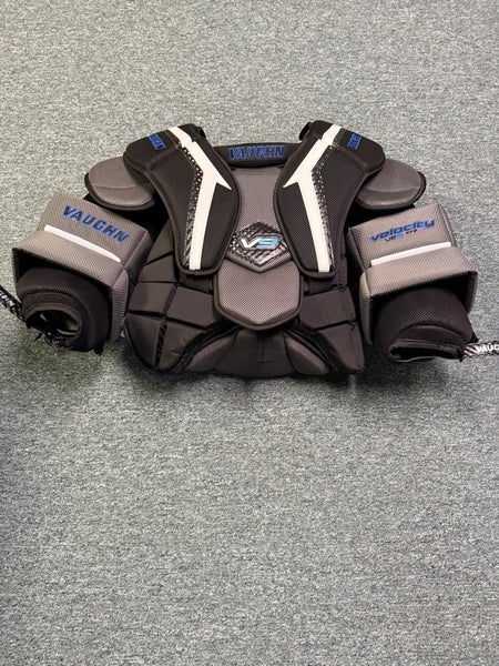 Medium Vaughn Velocity V9 Goalie Chest Protector