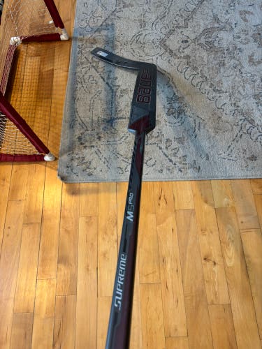 Senior Bauer Supreme M5 Pro Regular Goalie Stick 26" Paddle (Used)
