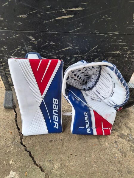 Sr. Bauer Supreme 3S Goalie Glove and Blocker Regular (Used)