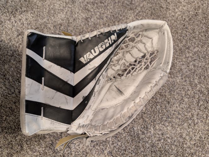 Used Vaughn Ventus SLR2 Regular Catch Glove