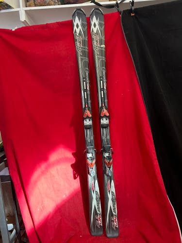 Volkl unlimited 177cm all mountain skis, binding: marker, range 280-329