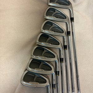 Men's Top Flite Tour Right Handed Iron Set Regular Flex 8 Pieces Steel Shaft (Used)