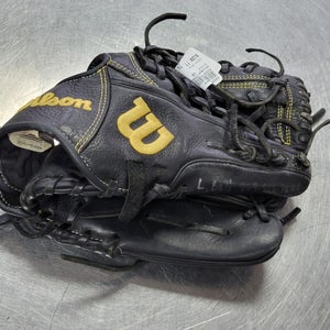 Used Wilson A950 BB/SB Glove RH Throw Black 11 3/4" 11497-S000153849