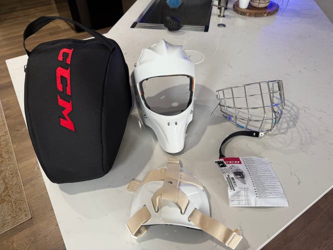 Large 2022 CCM GFL Pro Goalie Mask (New)