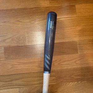 2022 Marucci AM22 Maple Bat (-3) 29 oz 32" (Used)