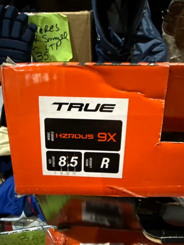 True HZRDUS 9X Hockey Skates