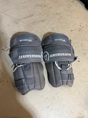Warrior Ritual x pro goalie knee pads (Used)