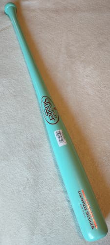 NEW 34"/33oz Louisville Slugger Genuine 110 Maple Wood Baseball Bat Mint Green/Red Metallic