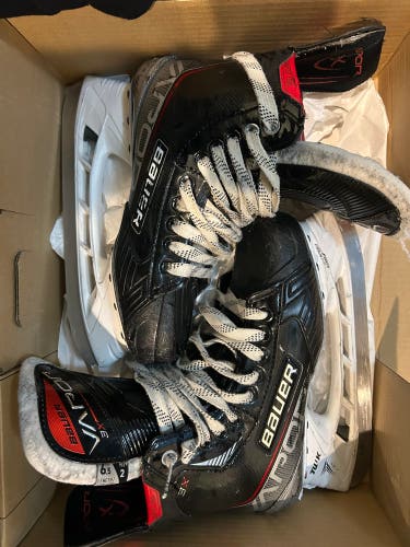 2021 Bauer Vapor 3X Hockey Skates Size 6.5 (Used)