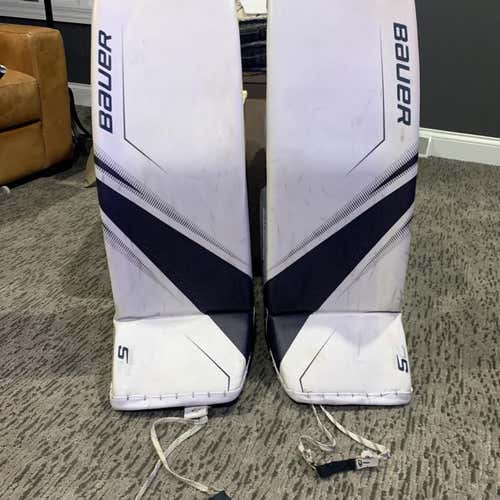 Lightly Used Bauer Supreme 2S Pro Goalie Leg Pads – Size Medium (34”) (READ DESCRIPTION)
