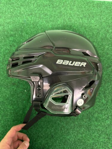 Black Large Bauer Re-Akt 85 Helmet (Used)