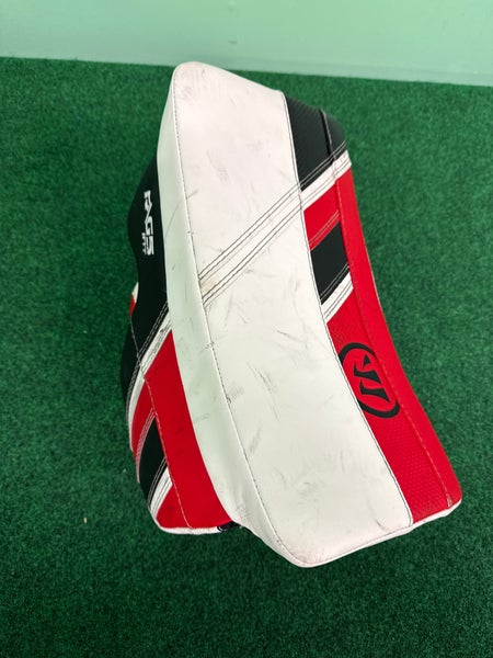 Red White & Black Intermediate Warrior Ritual G5 Goalie Blocker Regular (Used)