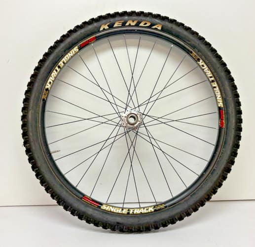 Sun Rims Single Track 32-Spoke Al Disc 20mm Thru Axle 26" Front Wheel Ringle Hub