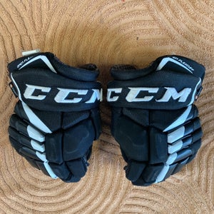 Black Junior CCM JetSpeed FT4 Pro Gloves 11" (Used)