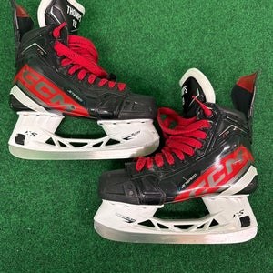 Senior CCM JetSpeed FT6 Hockey Skates (Regular) Size 8.5 (Used)