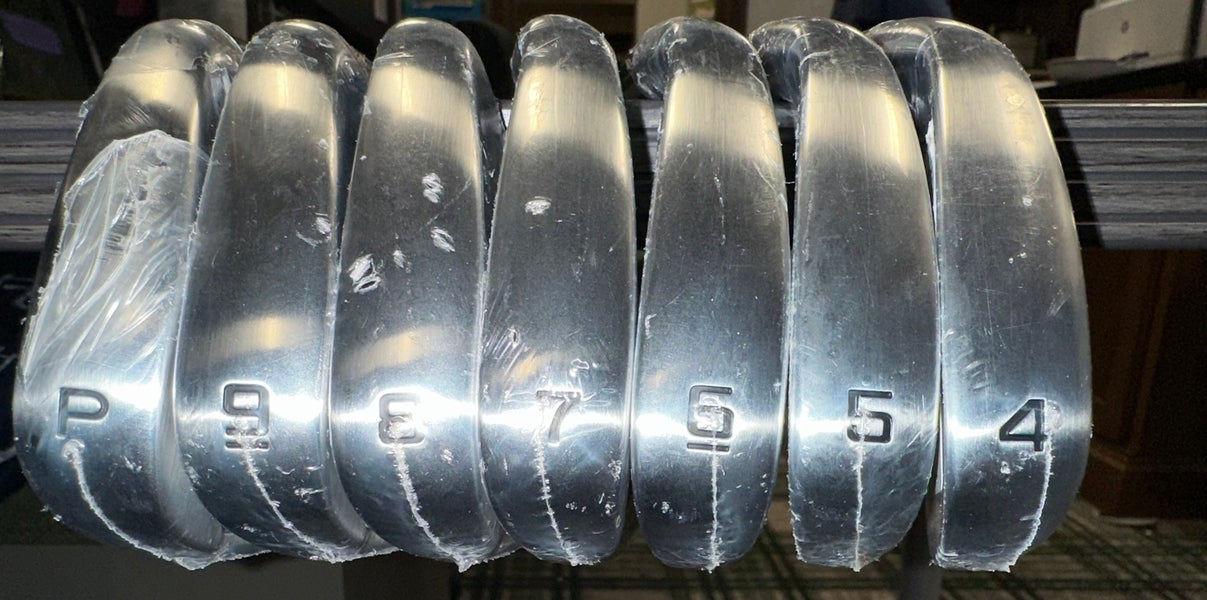 Men's Cobra King Tour Right Handed Iron Set Stiff Flex Steel Shaft (New)