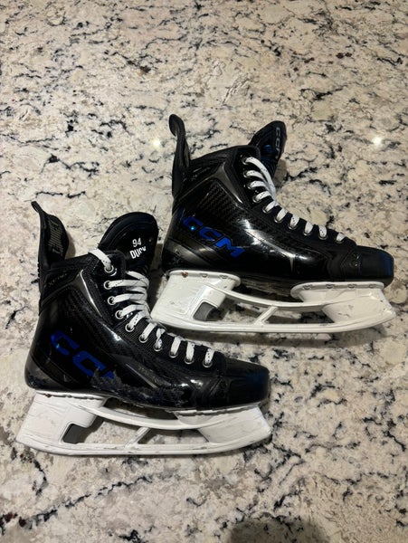 Pro Stock 8 CCM Tacks XF Pro Hockey Skates Regular Width