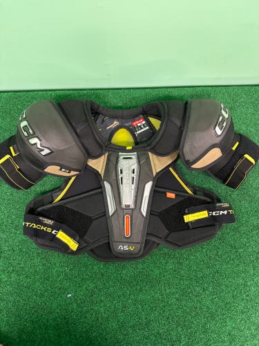CCM Tacks AS-V Shoulder Pads (Used) | Senior Large