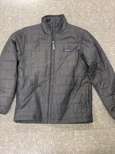 Youth Patagonia Insulated quilted full zip Puffer (XL)