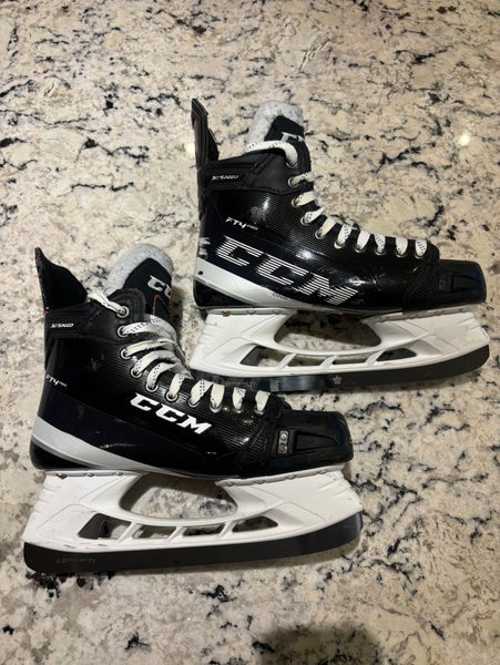 Pro Stock 9.5 CCM Jetspeed FT4 Pro Hockey Skates Regular Width