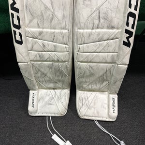 White Intermediate CCM EFlex 6.9 Goalie Leg Pads (Used) | 30"+1"