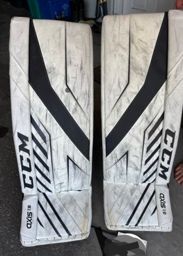 32" CCM Axis 1.9 Goalie Leg Pads (Used)