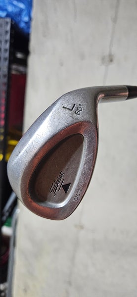 Men's Titleist Titleist DCI Black Right Handed Wedge Regular Flex 60 Degree Steel Shaft (Used)