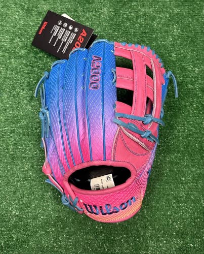 Wilson A2000 12.75" Autism Speaks 1777 Outfield Glove Love the Moment - Righty