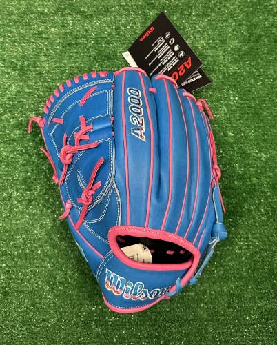 Wilson A2000 12" B2 Pitcher's Baseball Softball Glove Lefty Autism Awareness