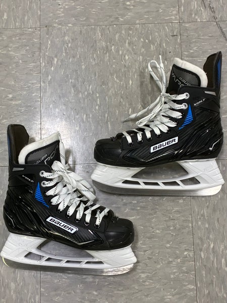Intermediate Bauer Vapor VOLT Hockey Skates Size 4 (Used)