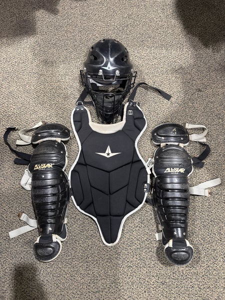 Youth All Star Top Star Catcher's Set (Used)