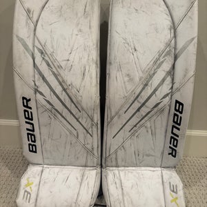 Small Bauer Vapor 3X Goalie Leg Pads (Used)
