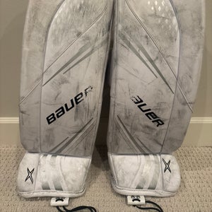 Small Bauer Vapor X2.7 Goalie Leg Pads (Used)