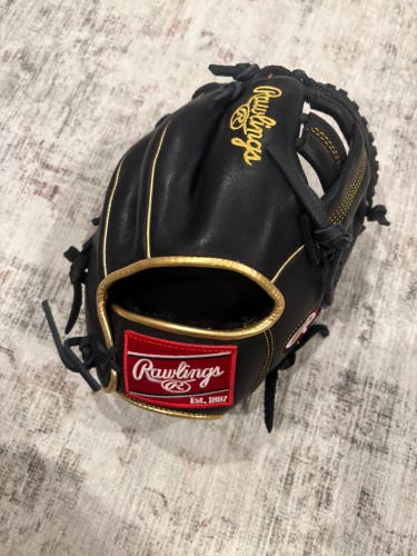 2025 Rawlings R9 RH Infield Baseball Glove 9.5" (Used)