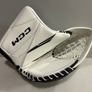 New CCM Axis 2.9 Intermediate Catcher Goalie White & Black