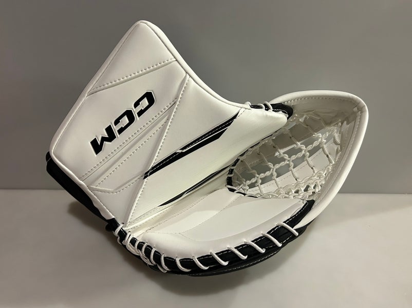 New CCM Axis 2.9 Intermediate Catcher Goalie White & Black