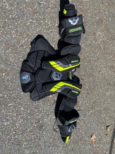 Vaughn Goalie Chest Protector – Intermediate XXL - Excellent Condition