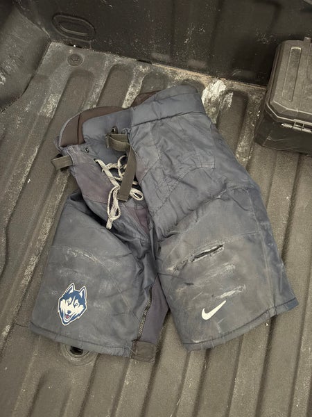 Senior Medium Bauer Hockey Pants Pro Stock (Used)